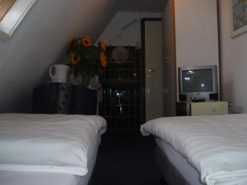 Budget Hotel Thorbecke Амстердам Номер фото
